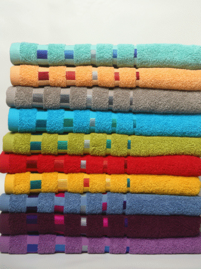 Dots by Prestige Bath Towel 2 Piece